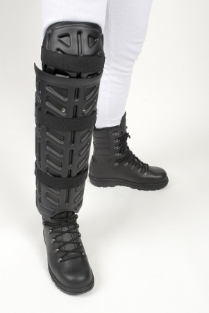 PUBLIC ORDER - SHIN & KNEE GUARDS